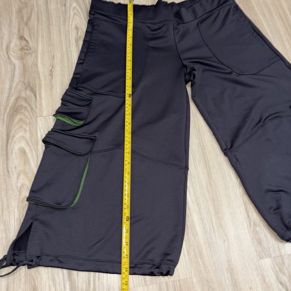 Nike Men's Black Utility Cargo Training Shorts Size M - Picture 7 of 10